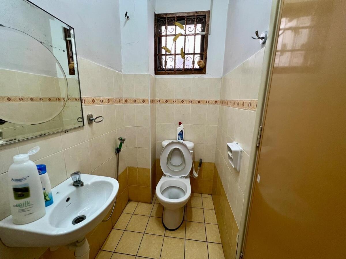 Rini Utama Homestay 士姑来 外观 照片